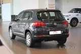 Volkswagen - Tiguan TSI / 2.0 L